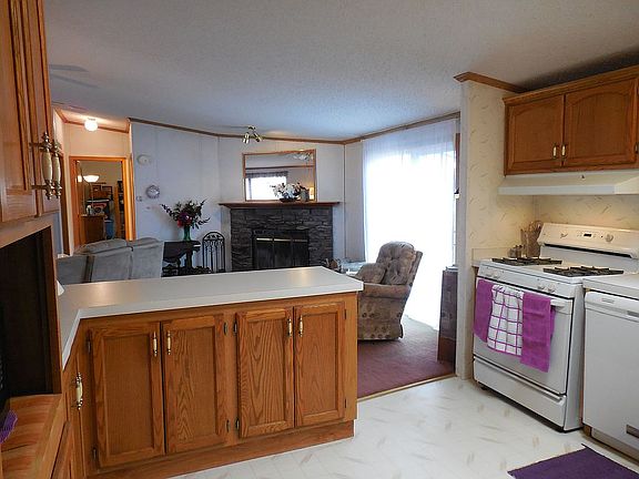 4th image of 614 Bureau Ct