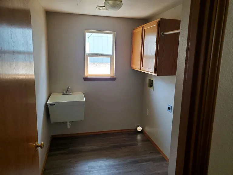 5905 Cherokee Loop SE — Photo 5