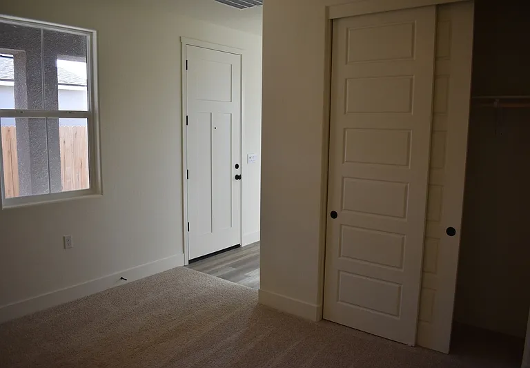 4649 Jema Way — Photo 12