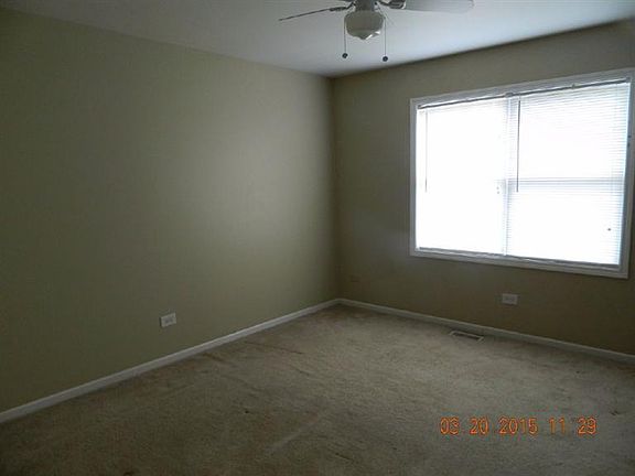3rd image of 2681 Hillcrest Dr