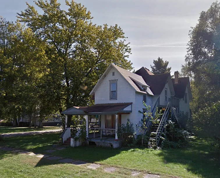 205 E 5th St