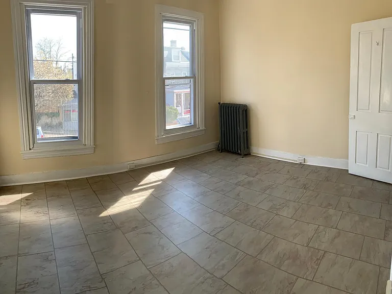 1222 Greenwich St — Photo 4