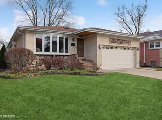 1411 S Crescent Ave, Park Ridge, IL 60068