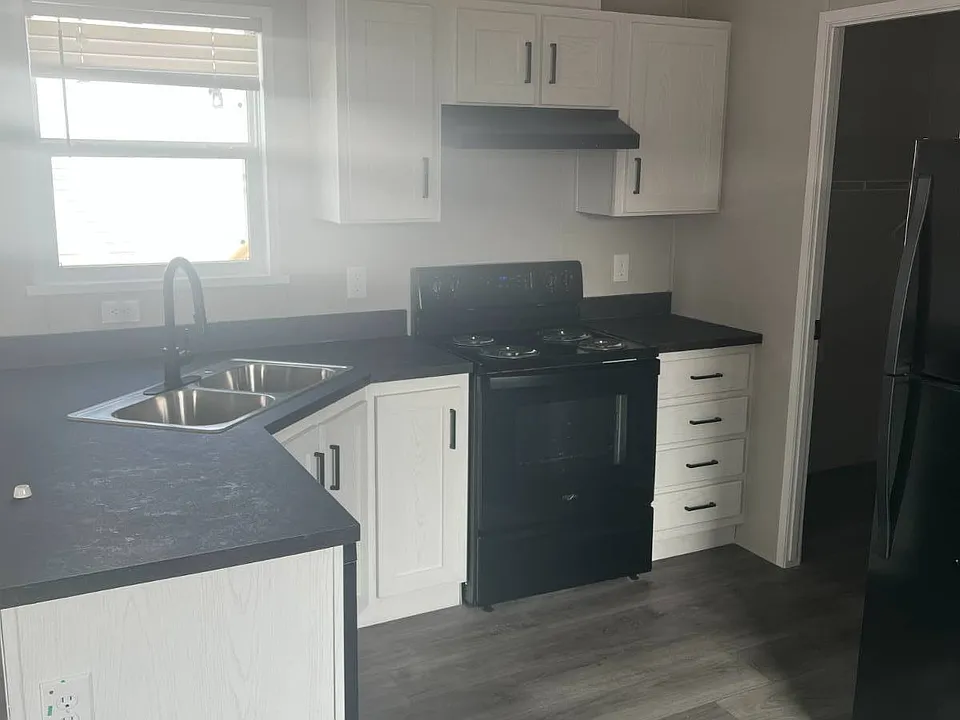 200 E Zora St #64