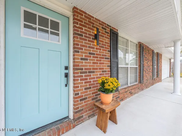 2826 WATER VIEW Circle, Jacksonville, FL 32226