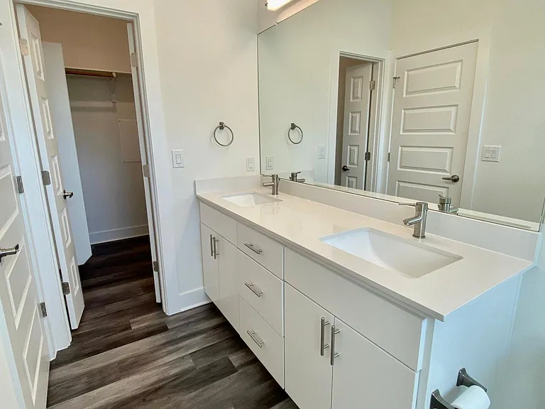 6102 Caddie St #A — Photo 16