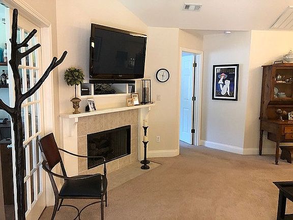 4th image of 1101 Heritage Club Dr