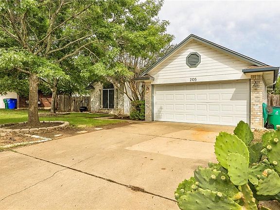 3rd image of 2105 E Gann Hill Dr