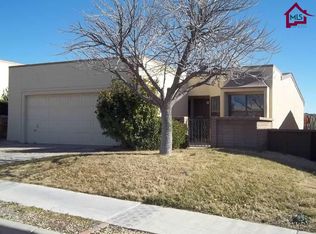2132 Sagecrest Ave, Las Cruces, NM 88011