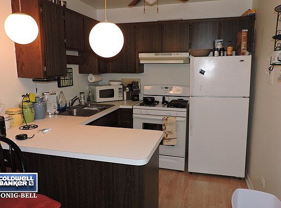 5th image of 5733 W 103rd St APT 1W