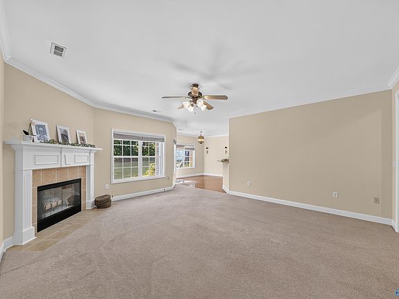 4th image of 5033 Patriot Park Dr SE