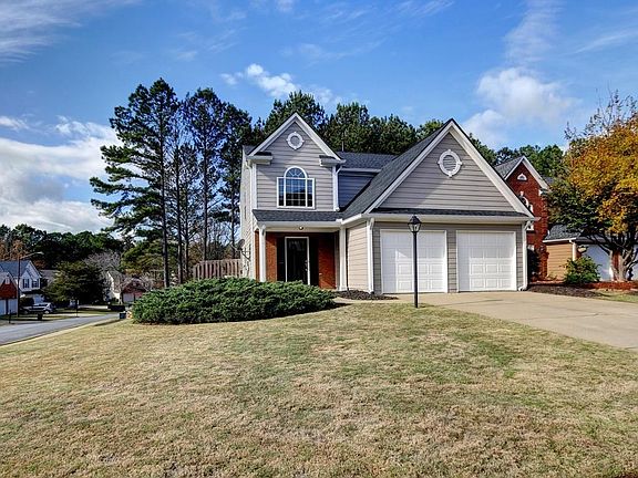 3rd image of 1545 Galewood Cir