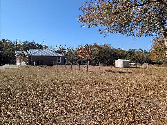 5th image of 3280 Hickory Tree Rd