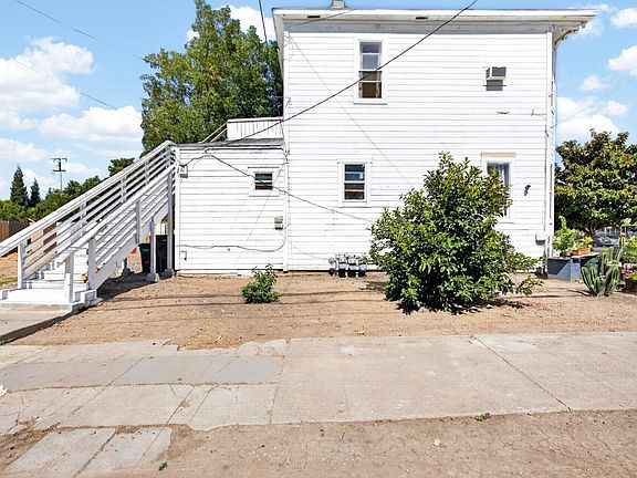 4th image of 1201 W Miner Ave