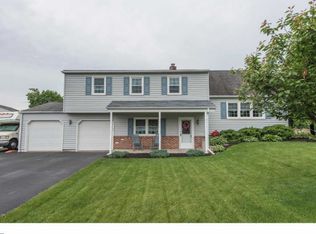 1310 Morgan Horse Dr, Warrington, PA 18976