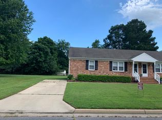 309 Christa Dr APT A, Chesapeake, VA 23322