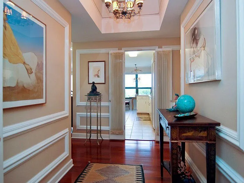 1501 N State Pkwy APT 8A photo 1