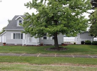 445 W 3rd St, Halsey, OR 97348