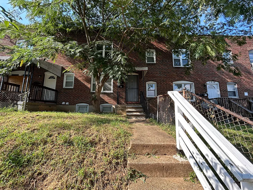 1406 Filbert St #B