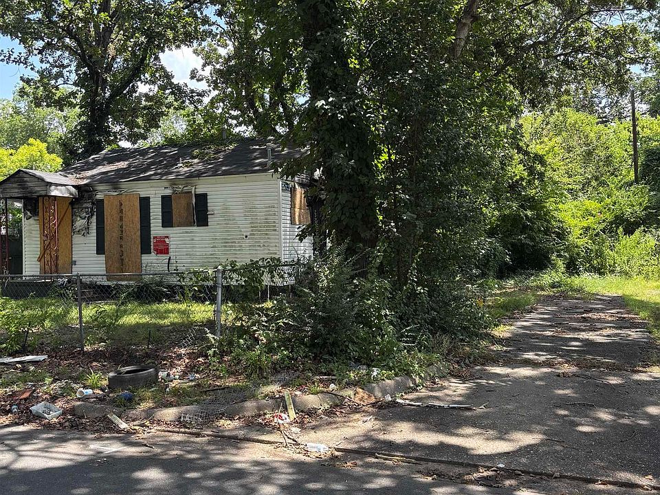 2nd image of 2807 Madison St