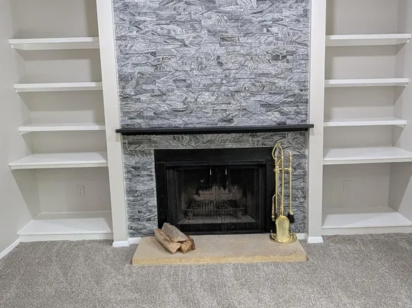 8064 Steven David Dr, Strongsville, OH 44149