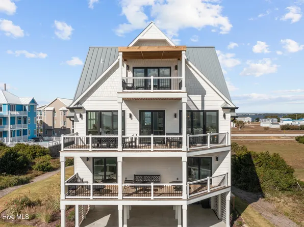 3003 Emerald Drive, Emerald Isle, NC 28594