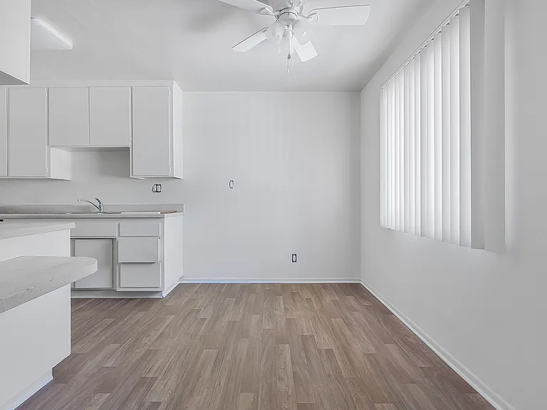 Osage Apartments — Photo 6