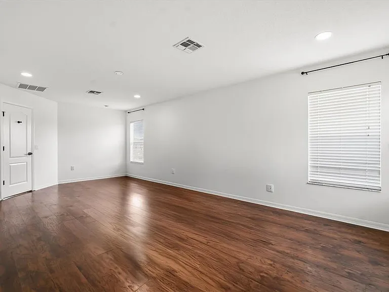 3332 Whistling Trl — Photo 20