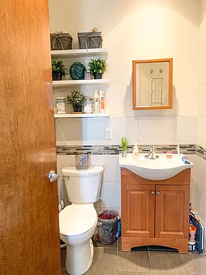 Rented by EXR | media 18