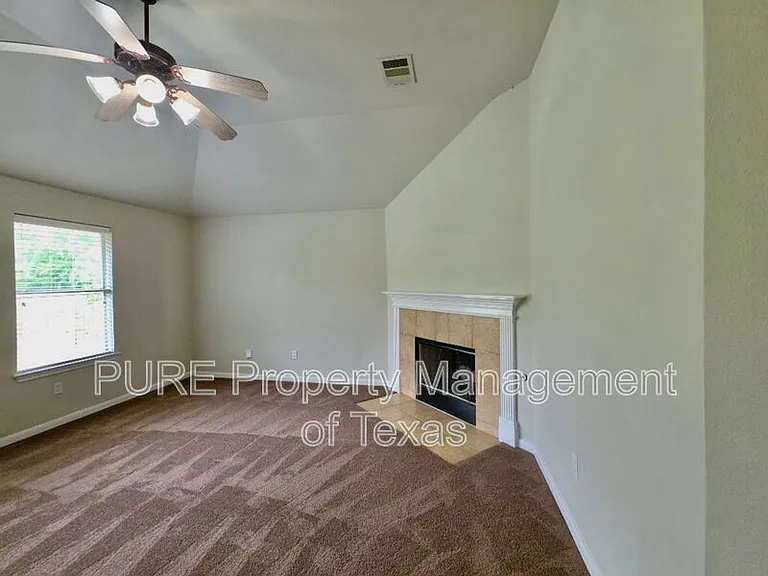 1104 Kensington Castle Trl — Photo 6