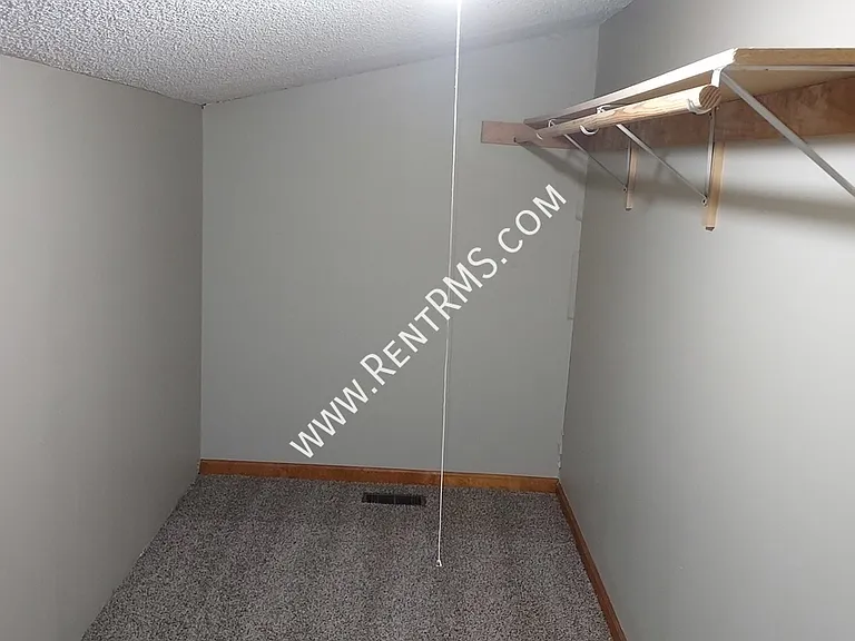 5733 SW 20th St — Photo 26