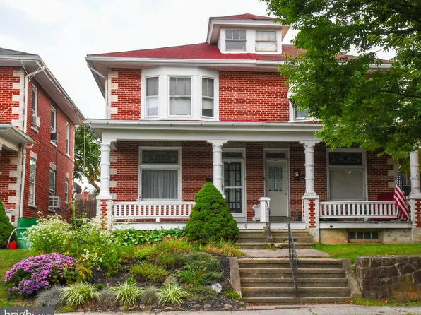 4 E Elm St, Shillington, PA 19607