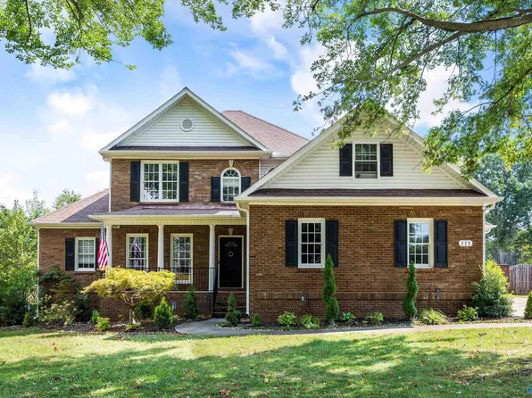 111 Lansdowne Dr, Madison, AL 35758