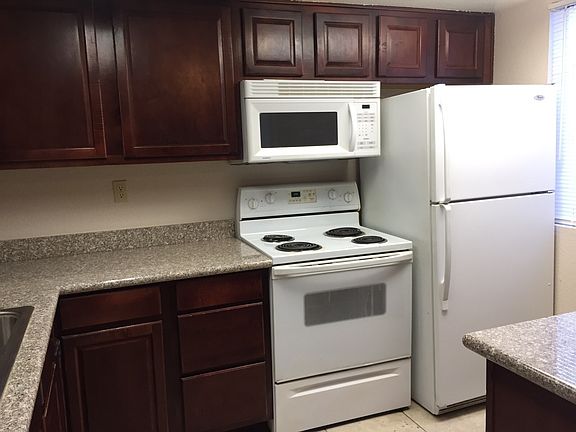 5th image of 5440 River Glen Dr Unit 393