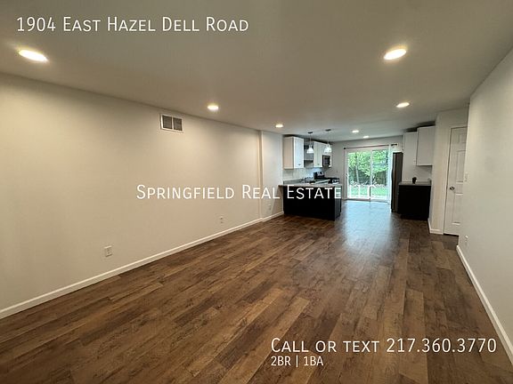 2nd image of 1904 E Hazel Dell Rd