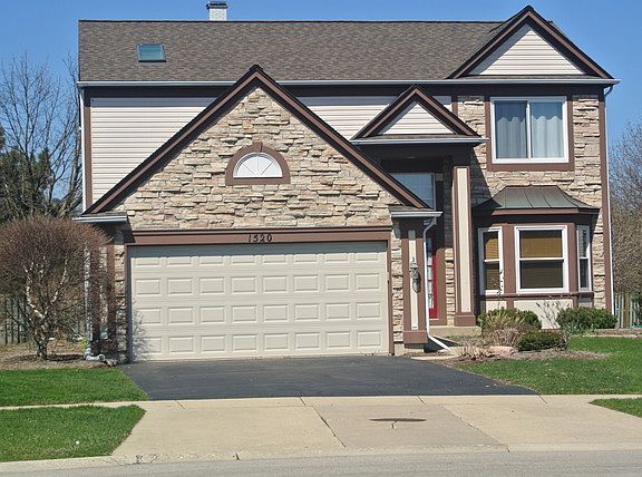 2nd image of 1520 Knoll Crest Dr
