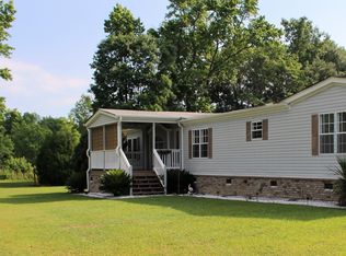 346 Red Oak Rd, Cottageville, SC 29435