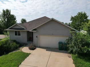 601 Meadow View Rd #1, Mount Horeb, WI 53572