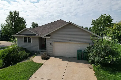 601 Meadow View Rd #1 Photo 1