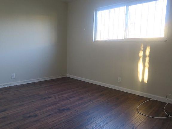 3rd image of 1443 Kilchoan Ct