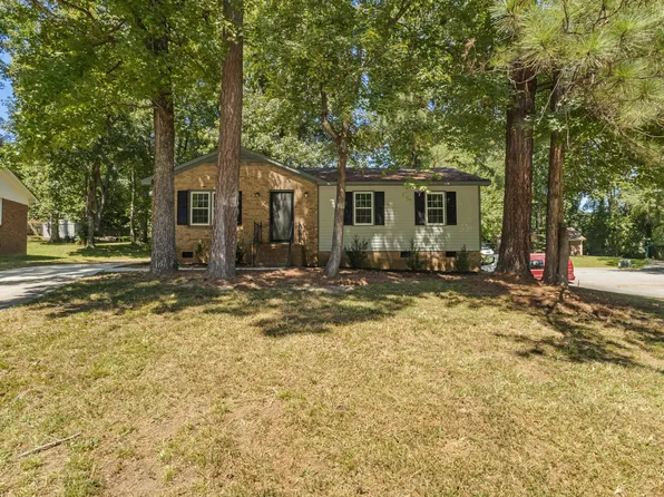 2400 Keith Dr, Raleigh, NC 27610