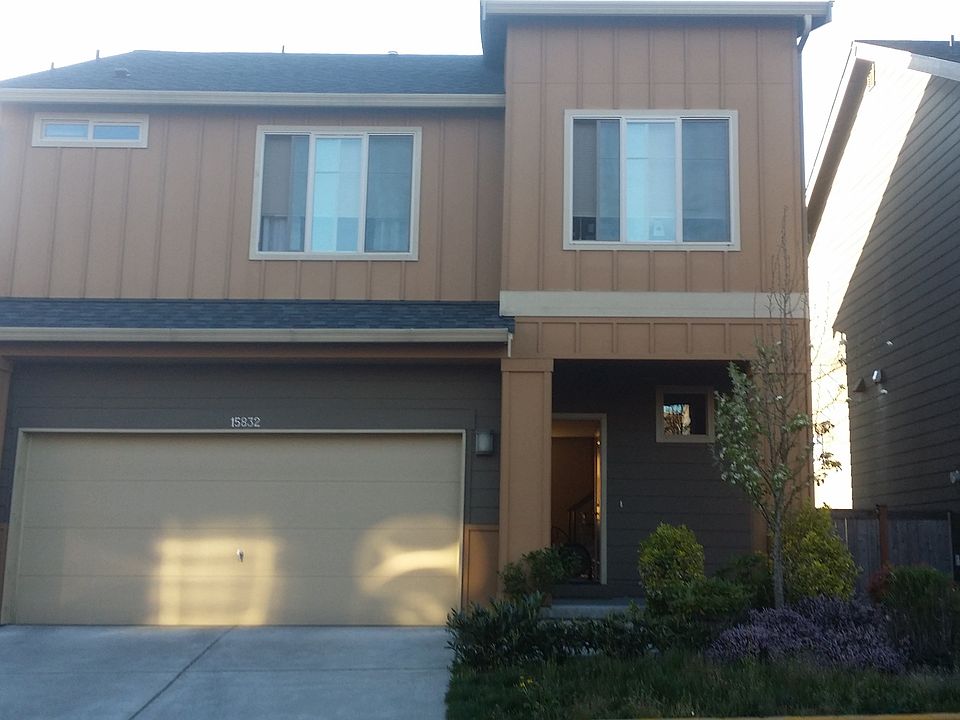1st image of 15832 14th Ave W