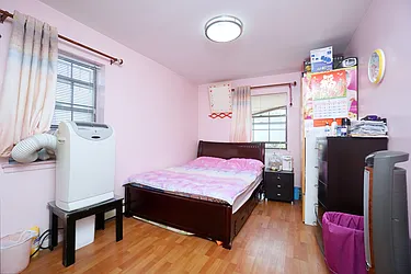Sold by Momentum Real Estate LLC