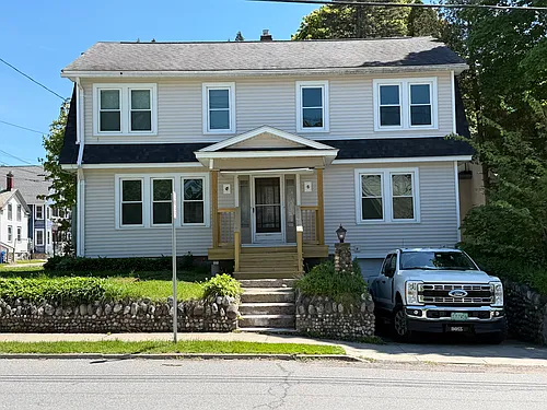 93 Weaver St #A Photo 1