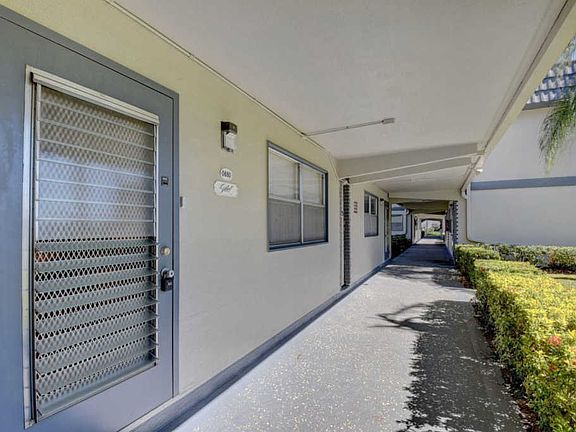 3rd image of 680 Brittany Park #O