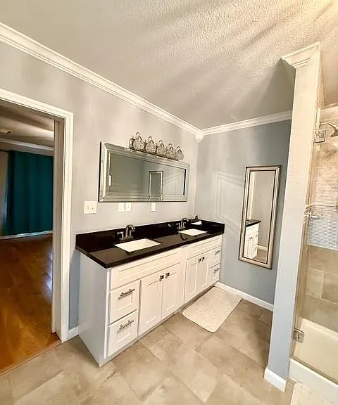 2116 Live Oak St #B — Photo 13