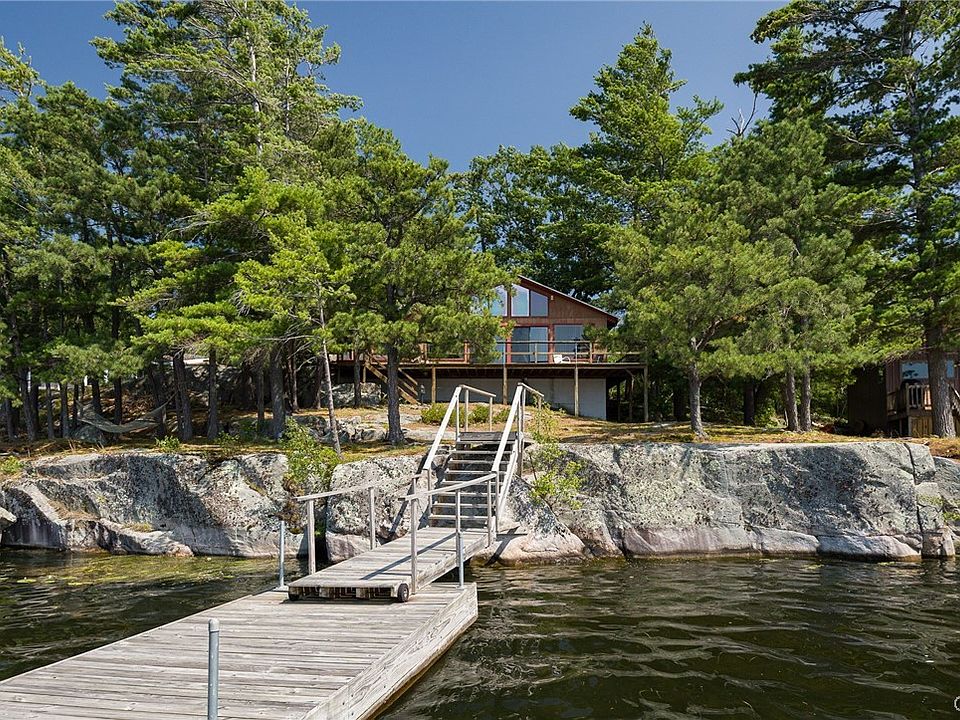 1st image of 48769 Bamerick Rd