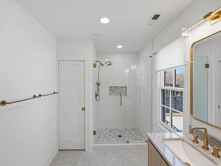 1838 Merriman Ave — Photo 36
