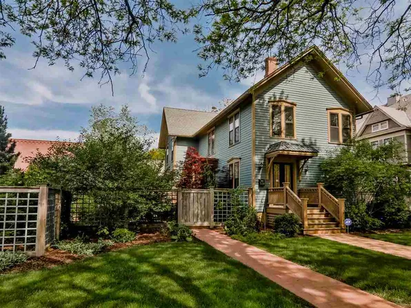 1126 N Church St, Rockford, IL 61103