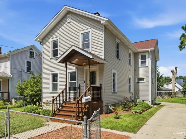 540 Hoyles Ave, Aurora, IL 60505